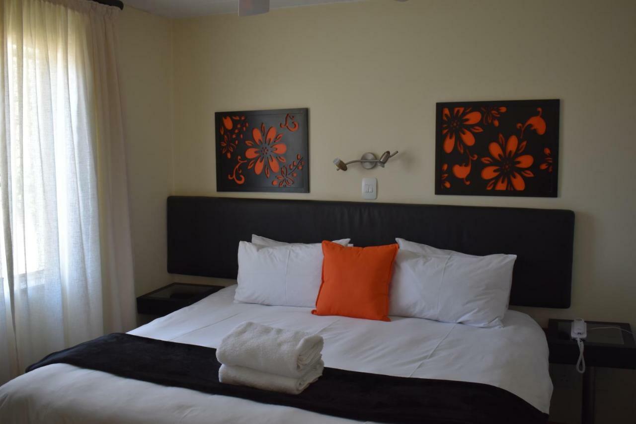 Premiere Classe Apartment Hotel Johannesburg Bagian luar foto