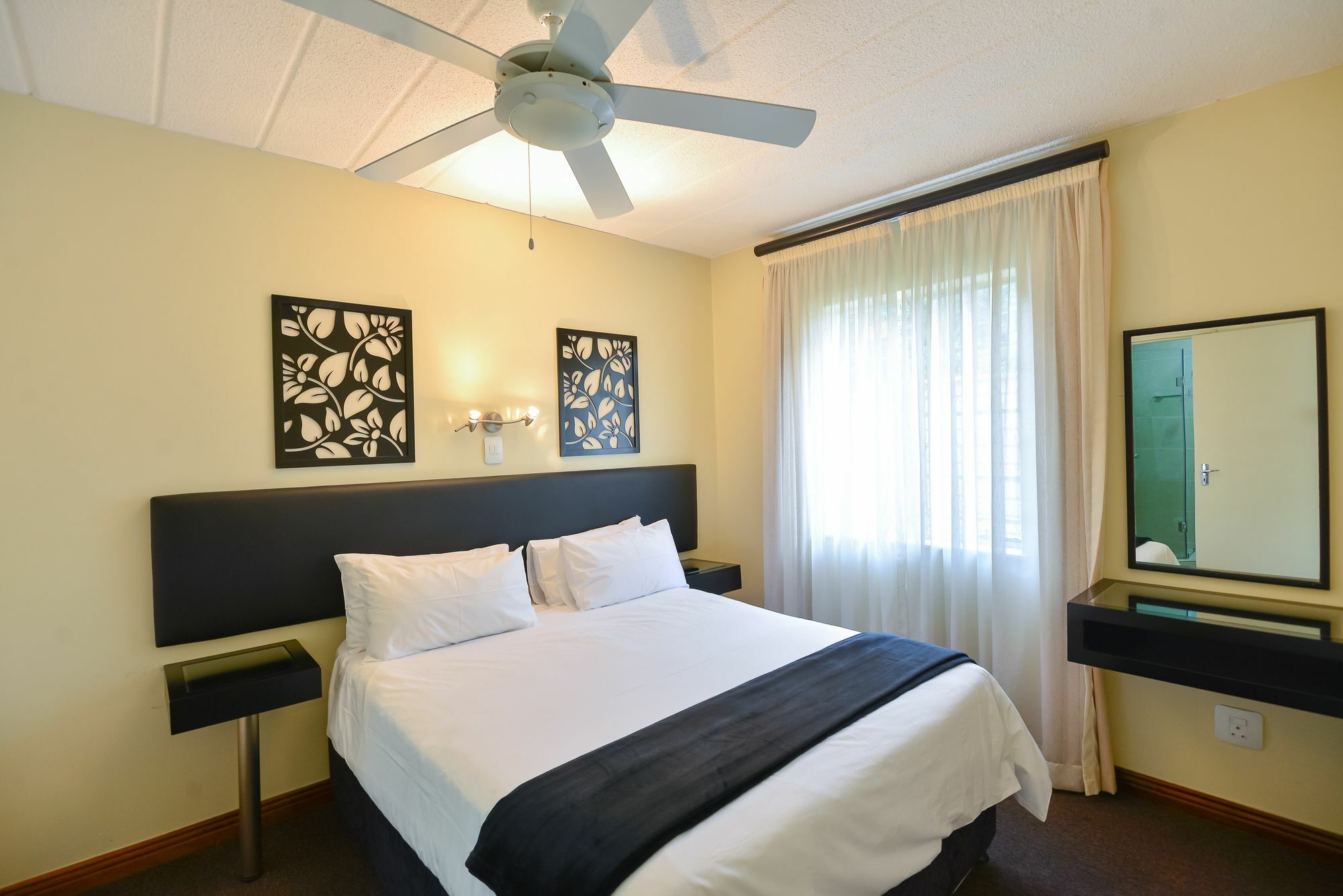 Premiere Classe Apartment Hotel Johannesburg Bagian luar foto